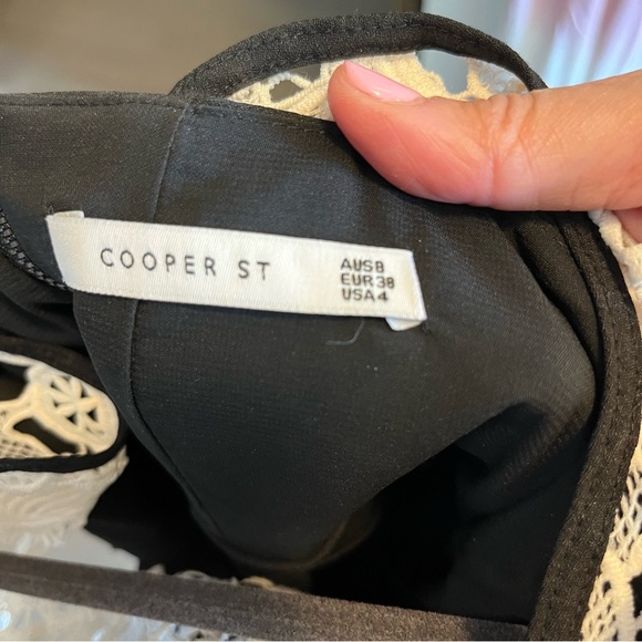 VGUC Cooper St Dress Black Skirt and White Lace top half Size 4 - Picture 11 of 11